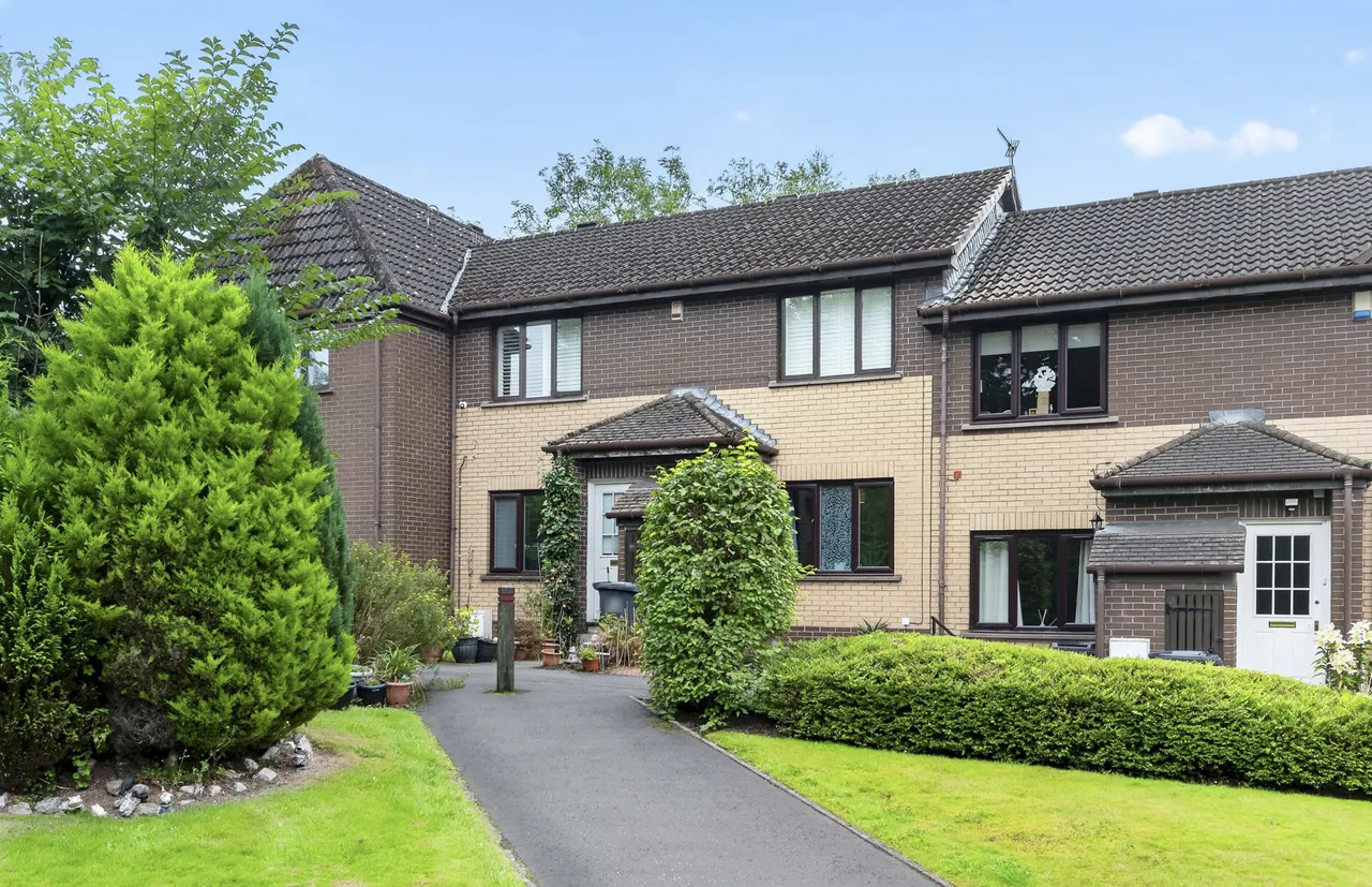 2 bed flat for sale — Printers Land, Clarkston, Glasgow, East Renfrewshire, G76