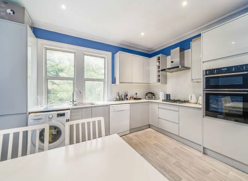 2 bed flat for sale — London Road, Streatham, SW16