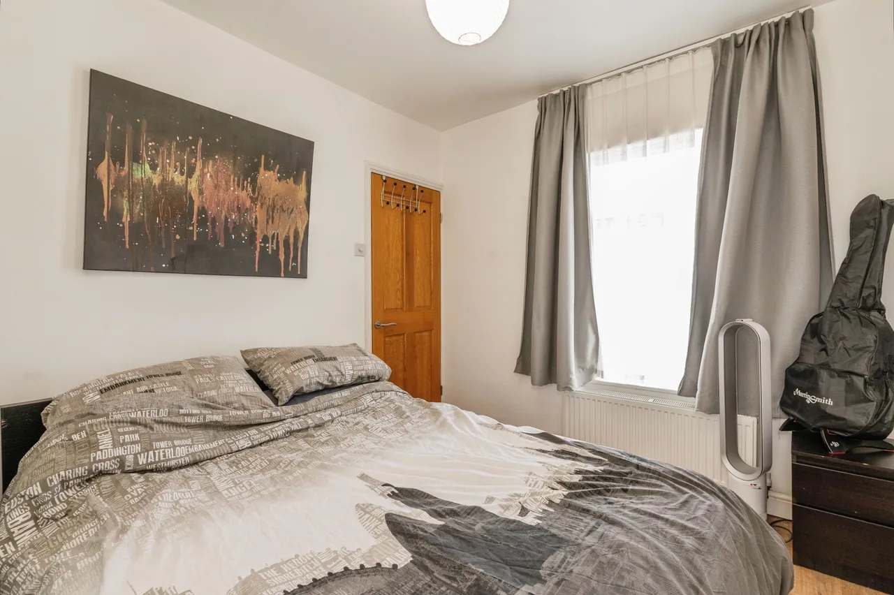 Park Lane, Hornchurch, RM11, photo 12