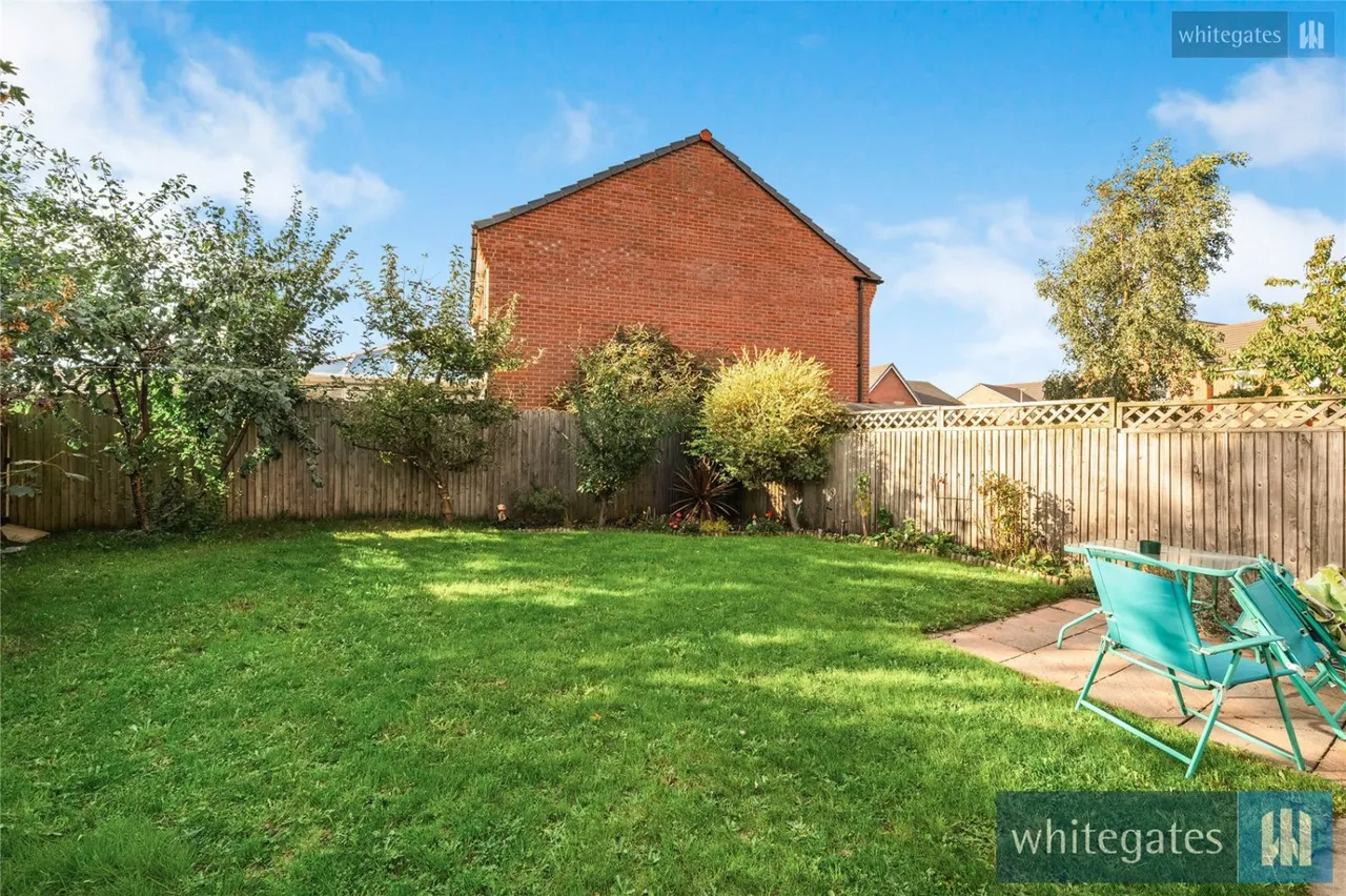 Staley Drive, Bootle, L20, photo 2