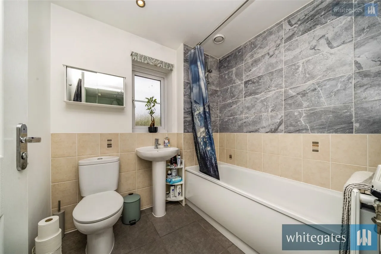 Staley Drive, Bootle, L20, photo 23
