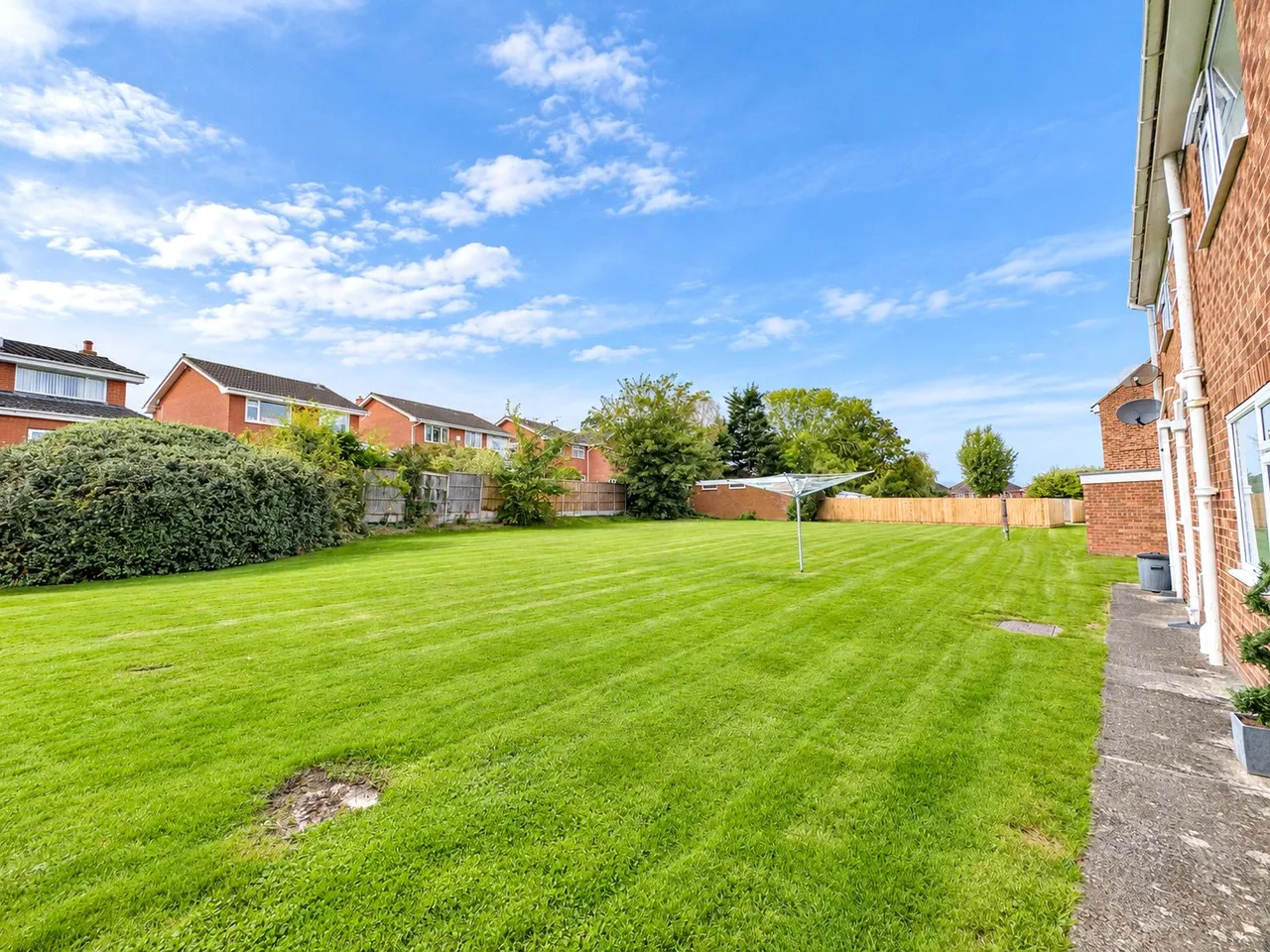 Sandstone Drive, Wirral, CH48, photo 3