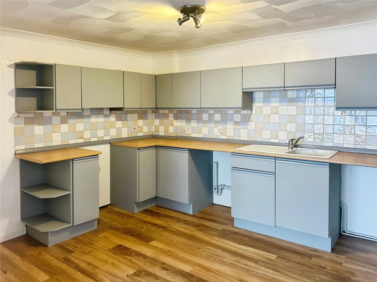 Higher Bore Street, Bodmin, PL31, photo 4