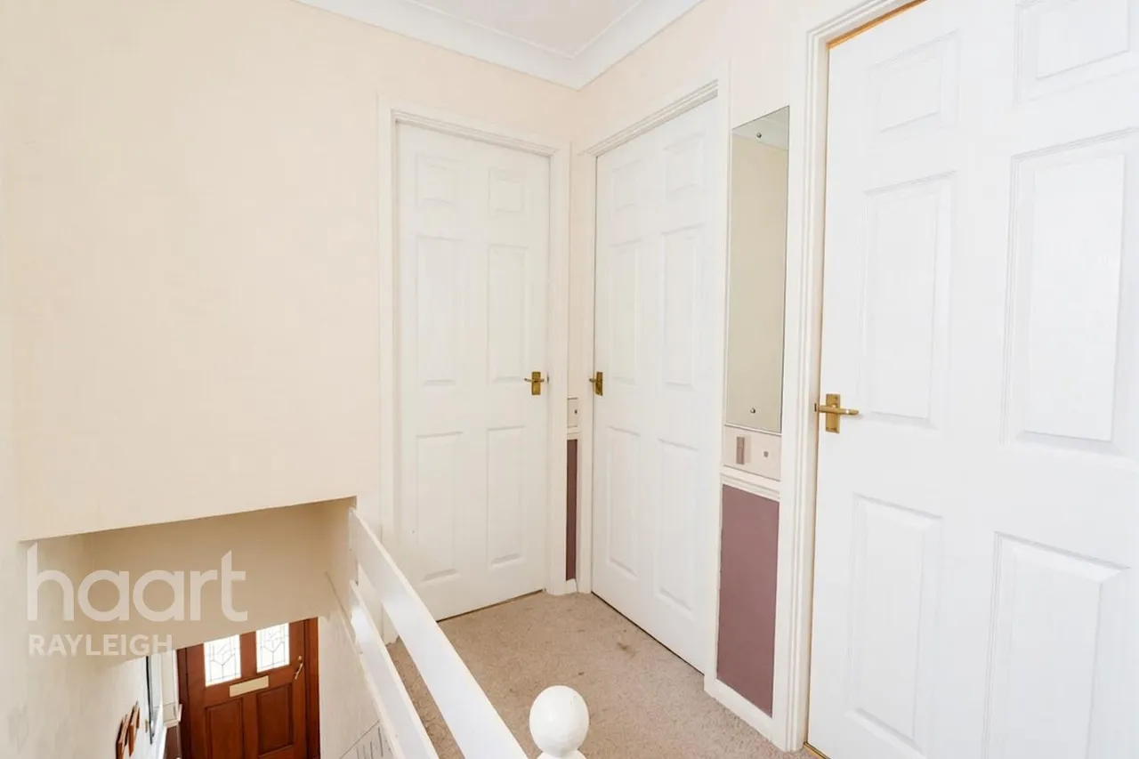 Ringwood Drive, Leigh-On-Sea, SS9, photo 9
