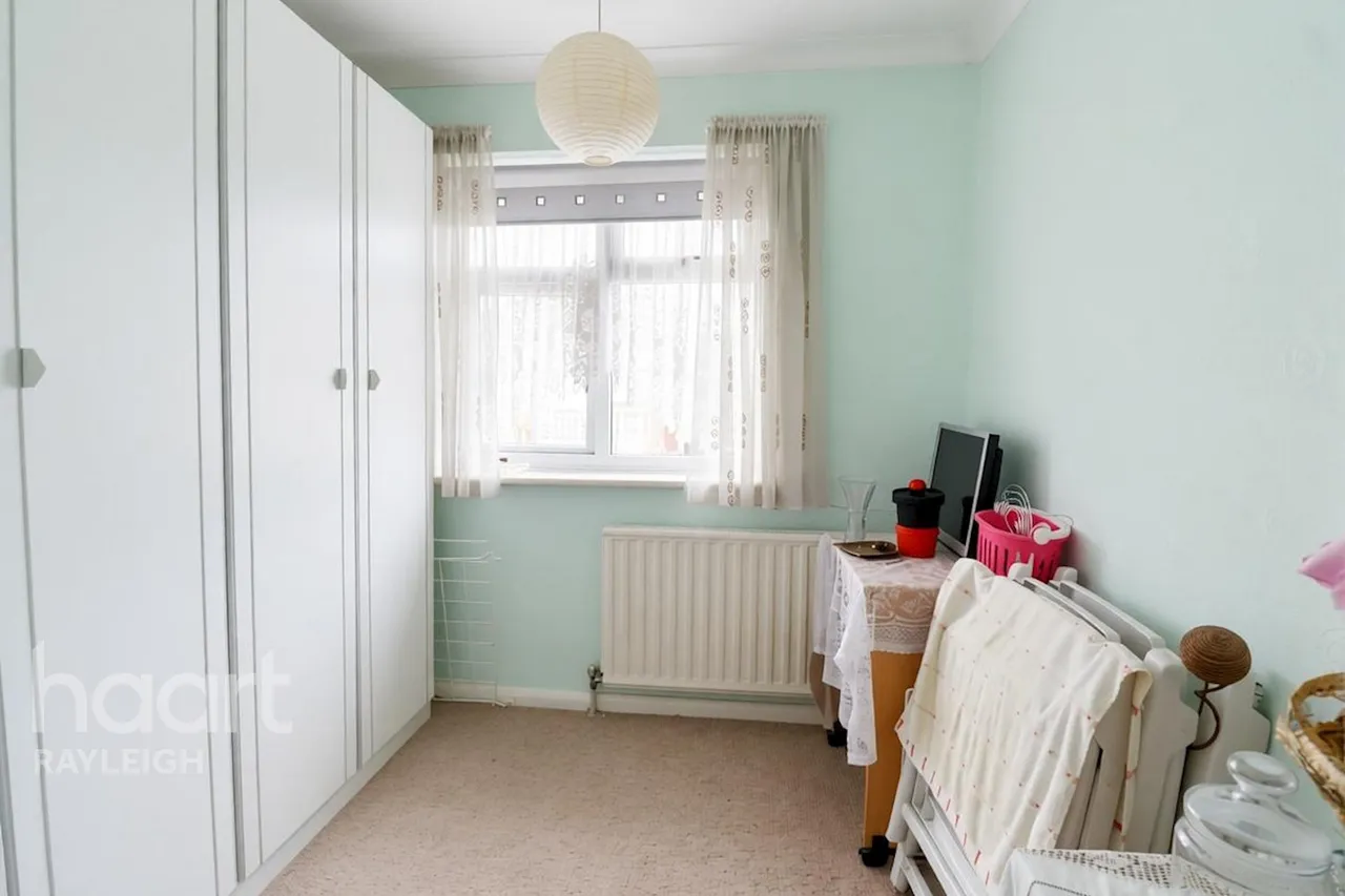 Ringwood Drive, Leigh-On-Sea, SS9, photo 12