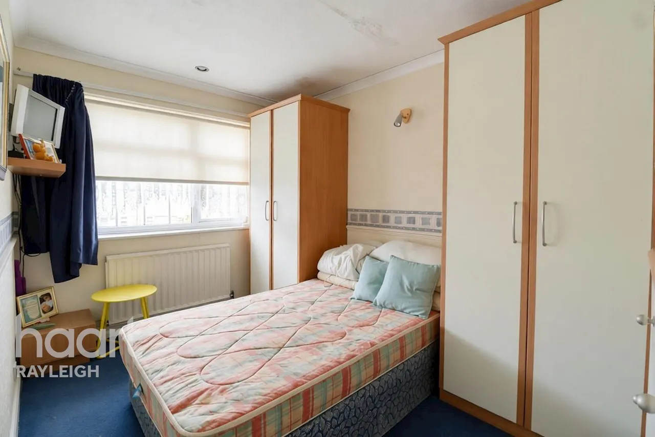 Ringwood Drive, Leigh-On-Sea, SS9, photo 11