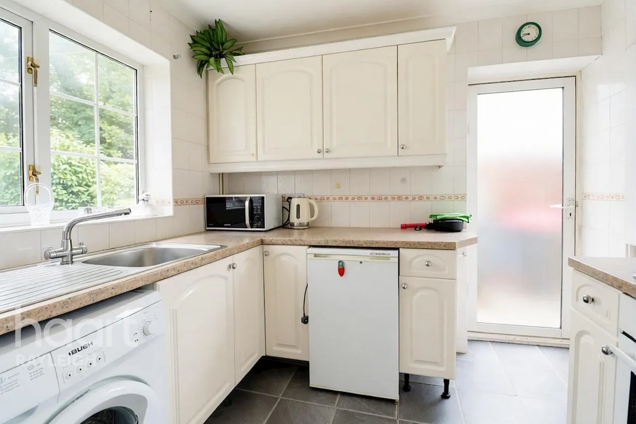 Ringwood Drive, Leigh-On-Sea, SS9, photo 5