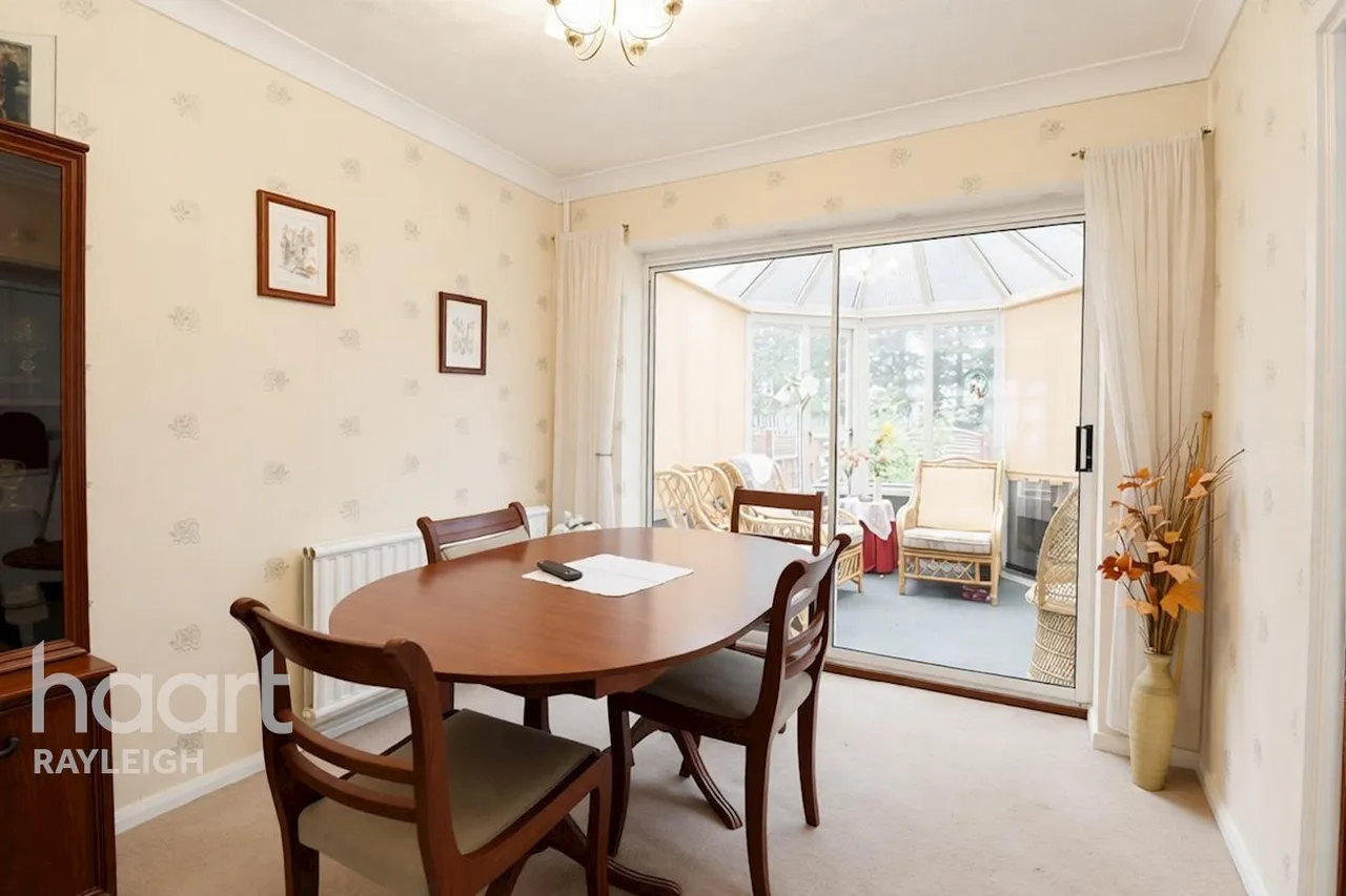Ringwood Drive, Leigh-On-Sea, SS9, photo 4