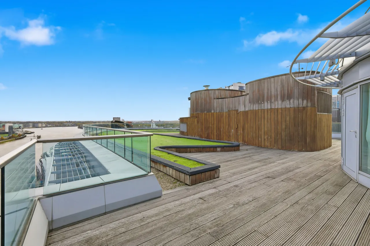 Block C, New Providence Wharf, E14, photo 32