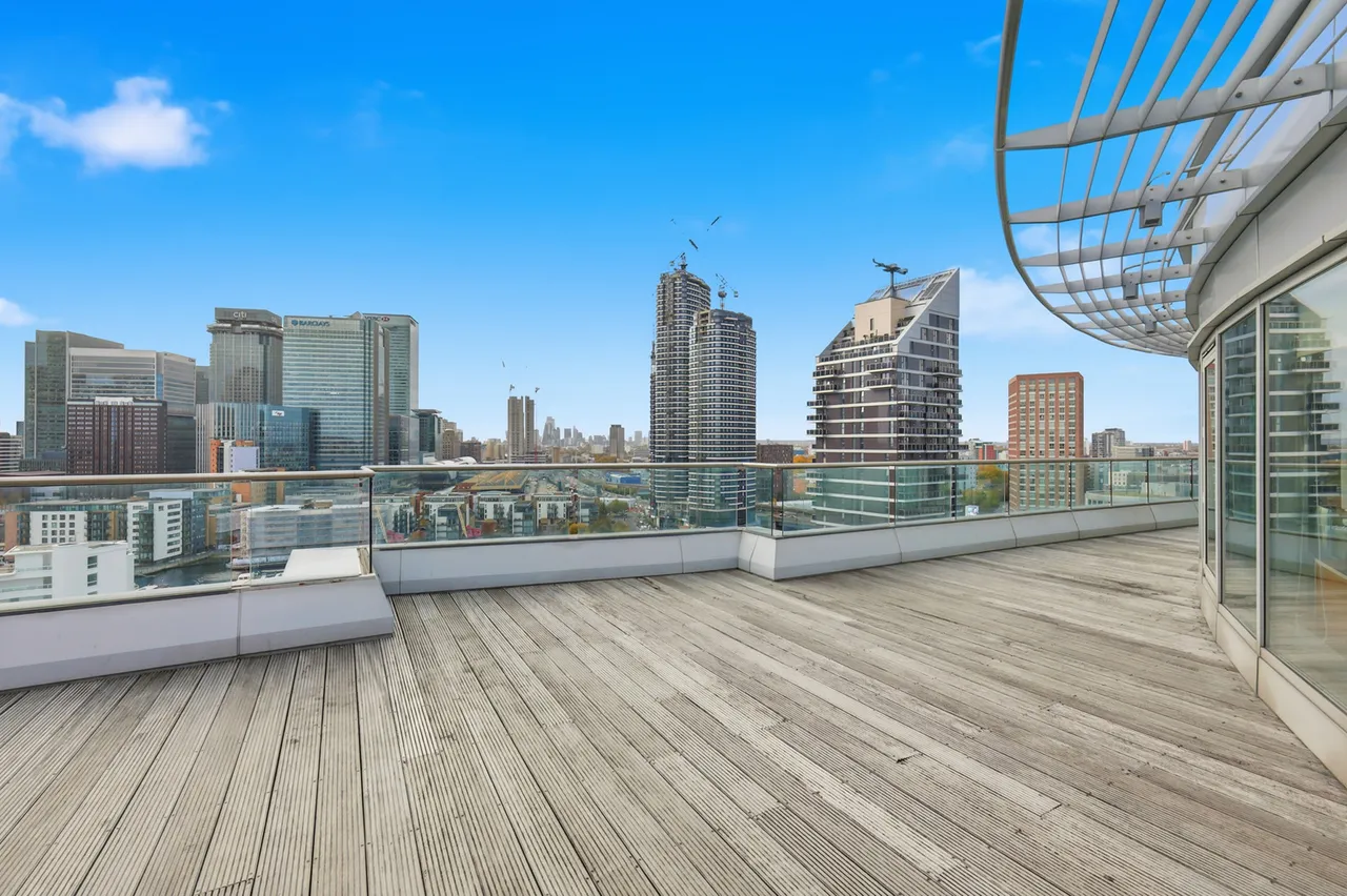 Block C, New Providence Wharf, E14, photo 11