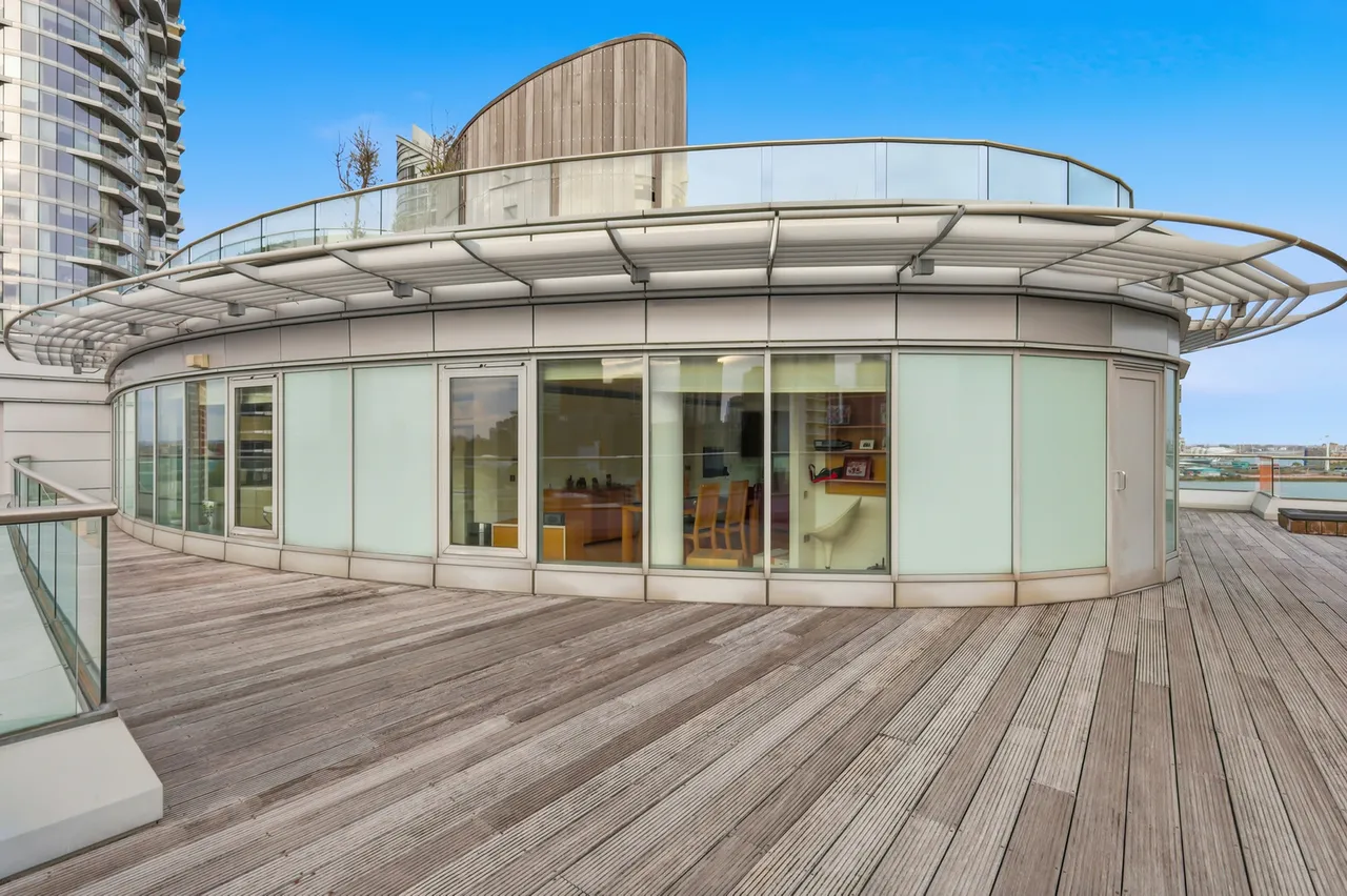 Block C, New Providence Wharf, E14, photo 31