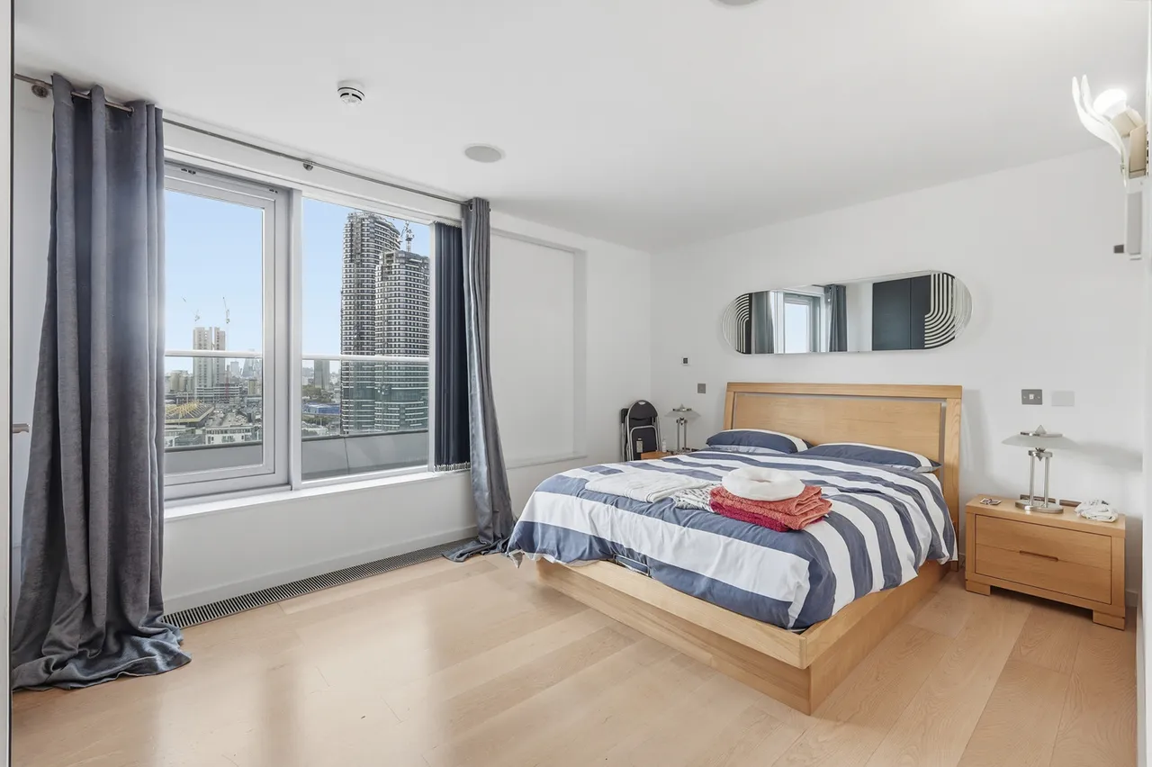 Block C, New Providence Wharf, E14, photo 14