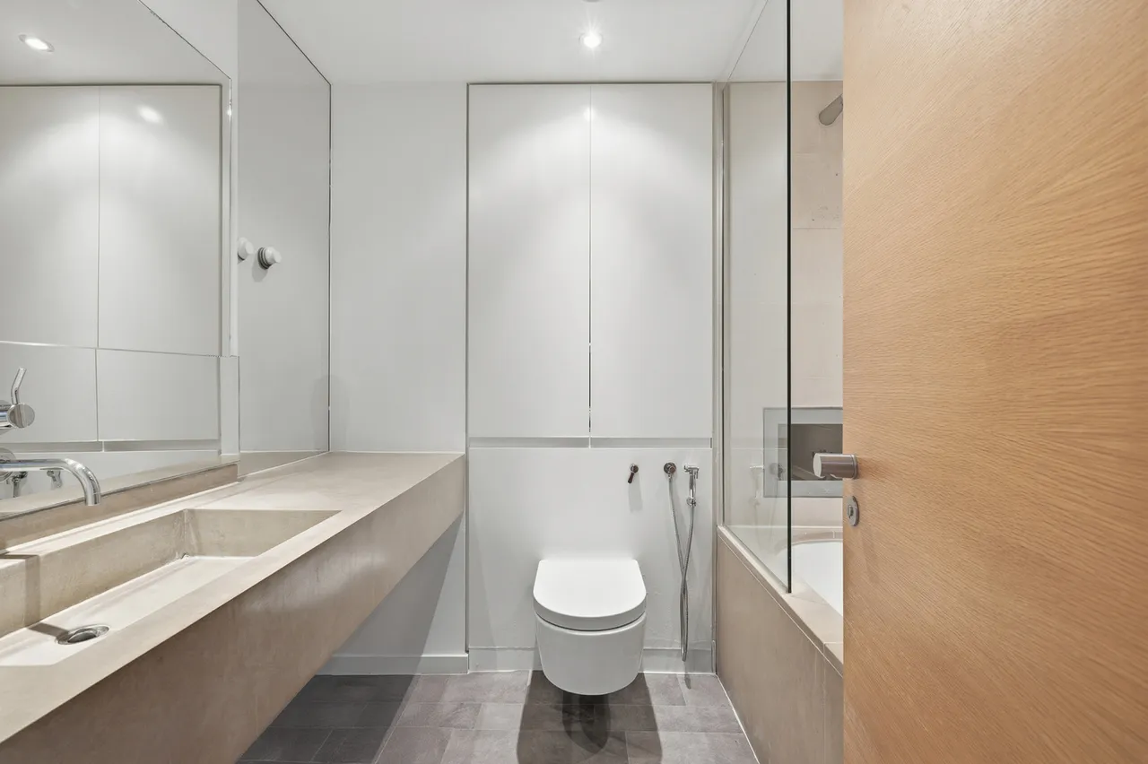 Block C, New Providence Wharf, E14, photo 25