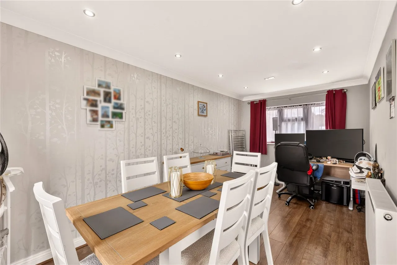 Slimbridge Close, Yate, BS37, photo 9