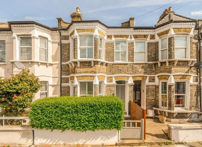 5 bed house for sale — Kimberley Road, Clapham North, SW9