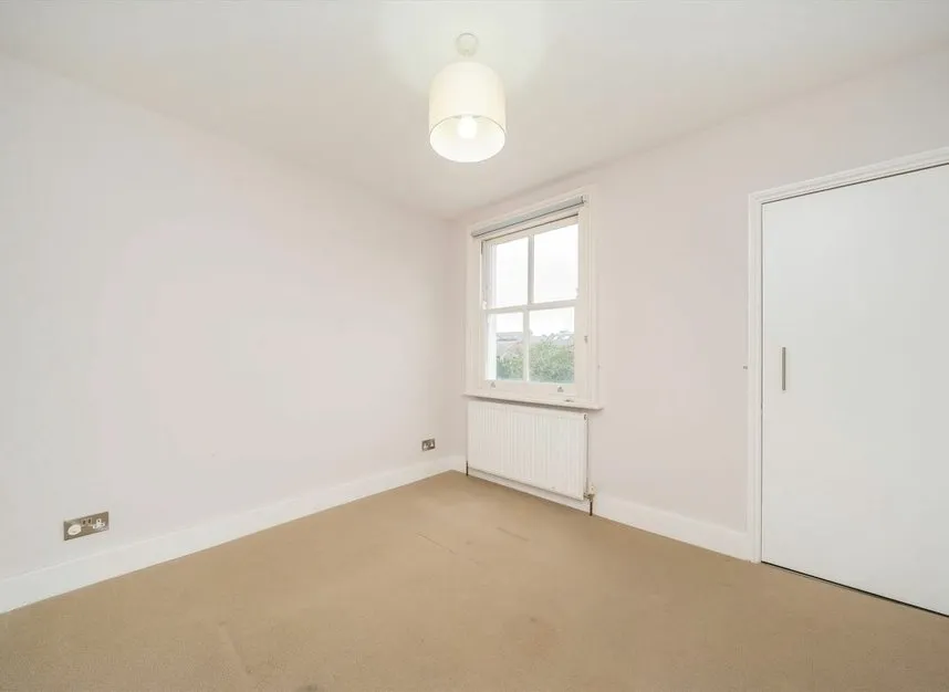 Kimberley Road, Clapham North, SW9, photo 7