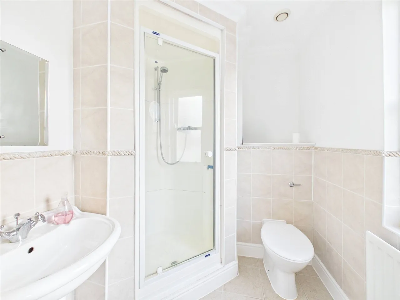 Admiralty Way, Teddington, TW11, photo 17