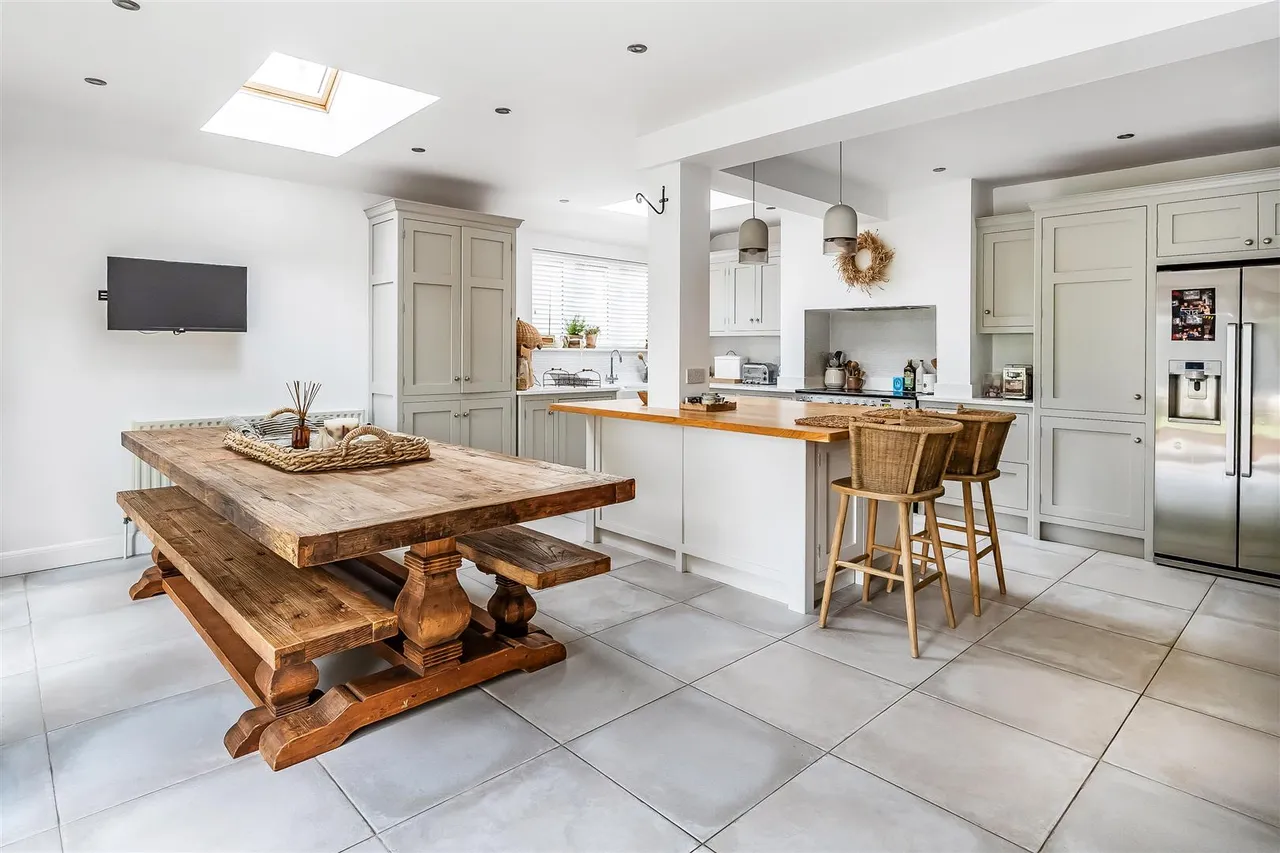 Gatesden Road, Fetcham, KT22, photo 9