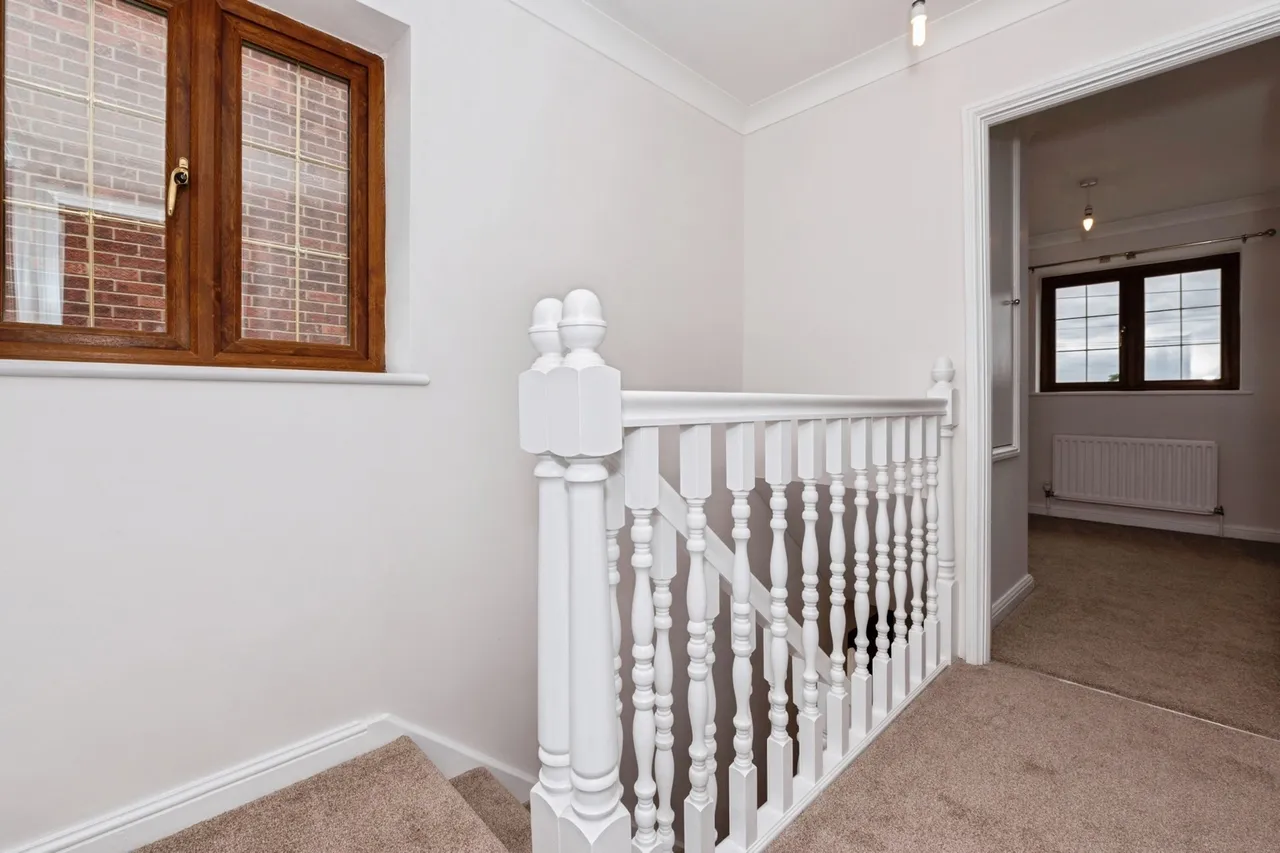 Albert Close, Grays, Essex, RM16, photo 12