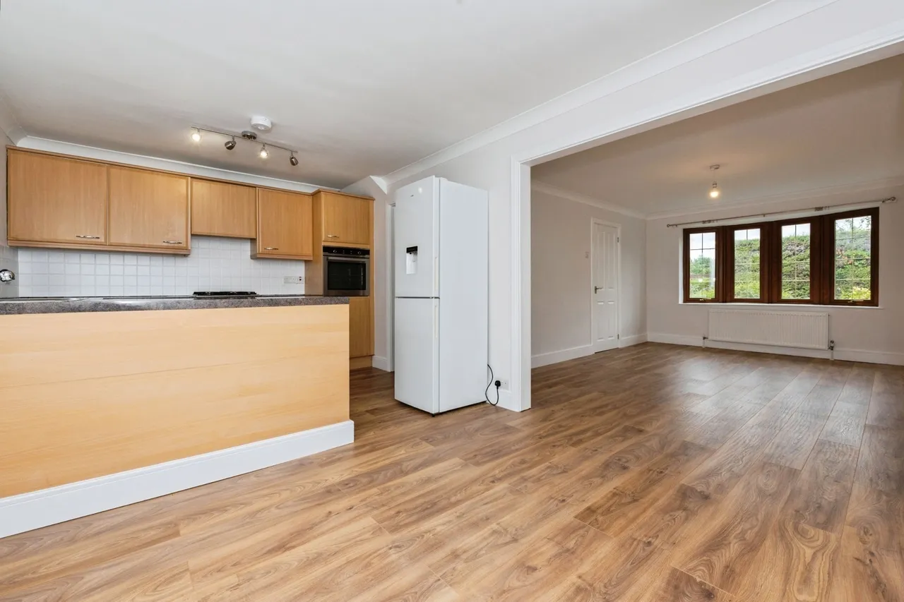 Albert Close, Grays, Essex, RM16, photo 11