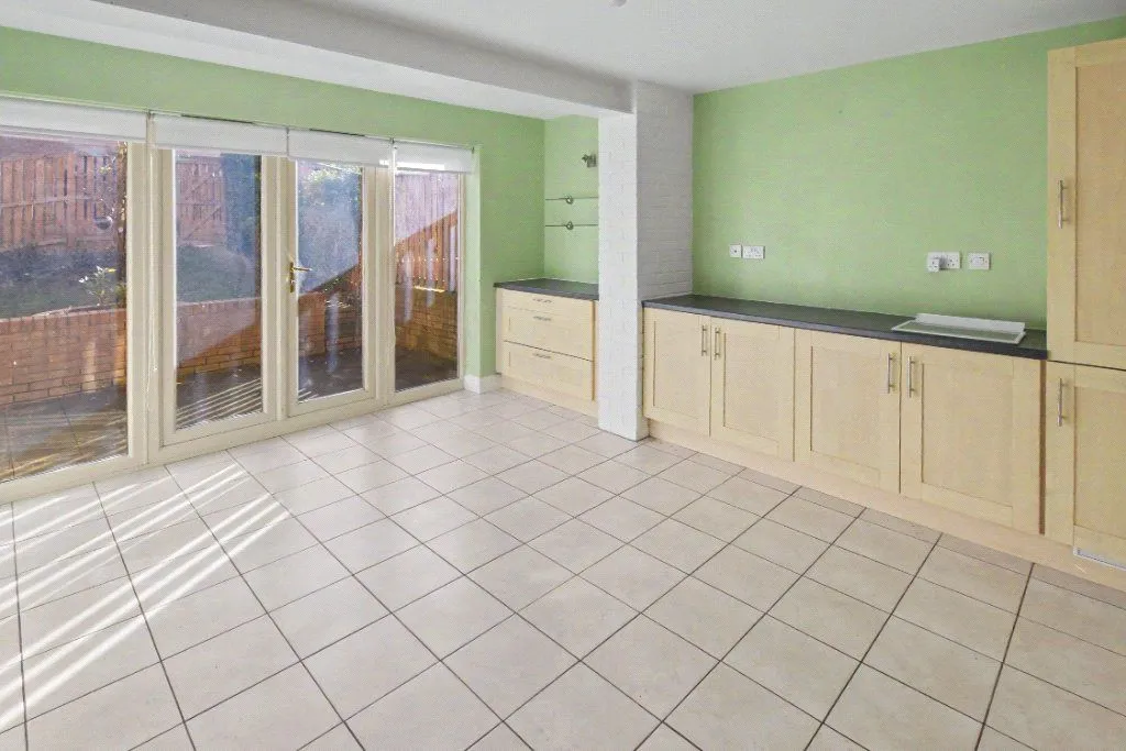 Raynville Way, Leeds, LS12, photo 4