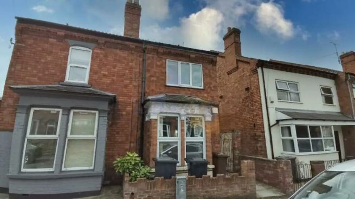 4 bed house for sale, West Parade, West End