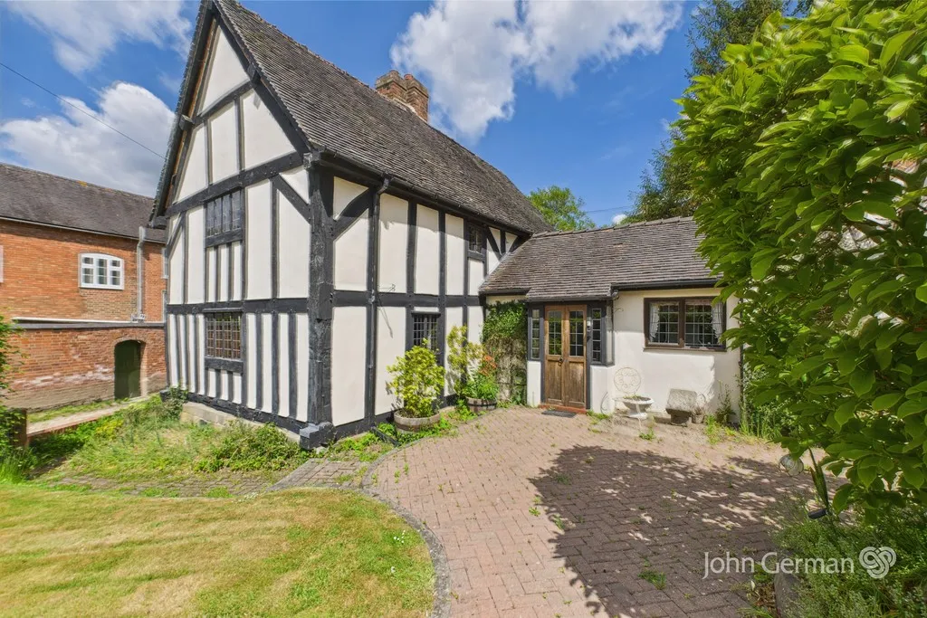 Town Hill, Yoxall, photo 16
