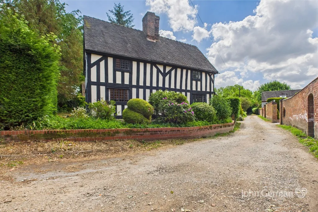 2 bed house for sale, Town Hill, Yoxall