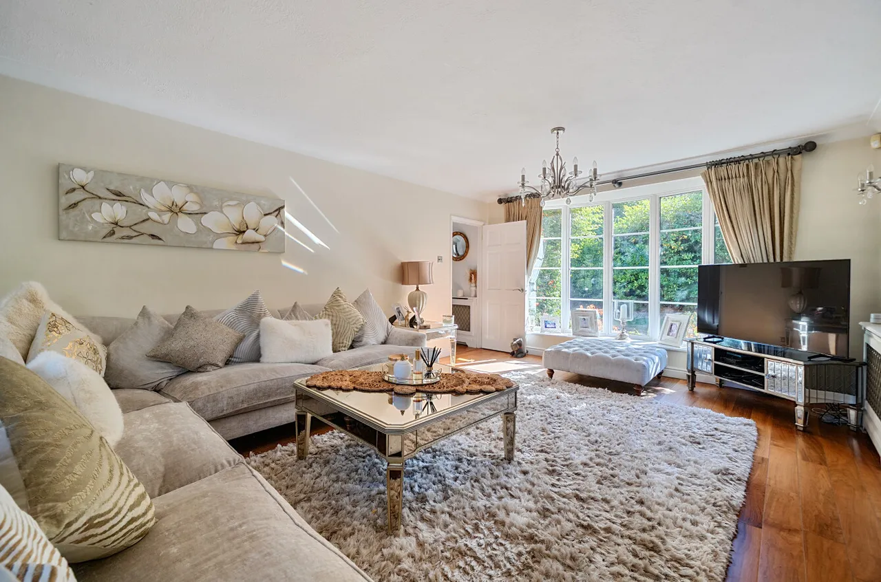 Upper Chobham Road, Camberley, GU15, photo 11