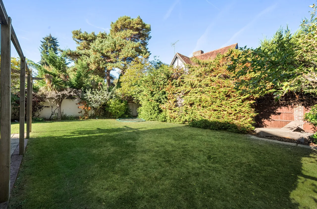 Upper Chobham Road, Camberley, GU15, photo 31