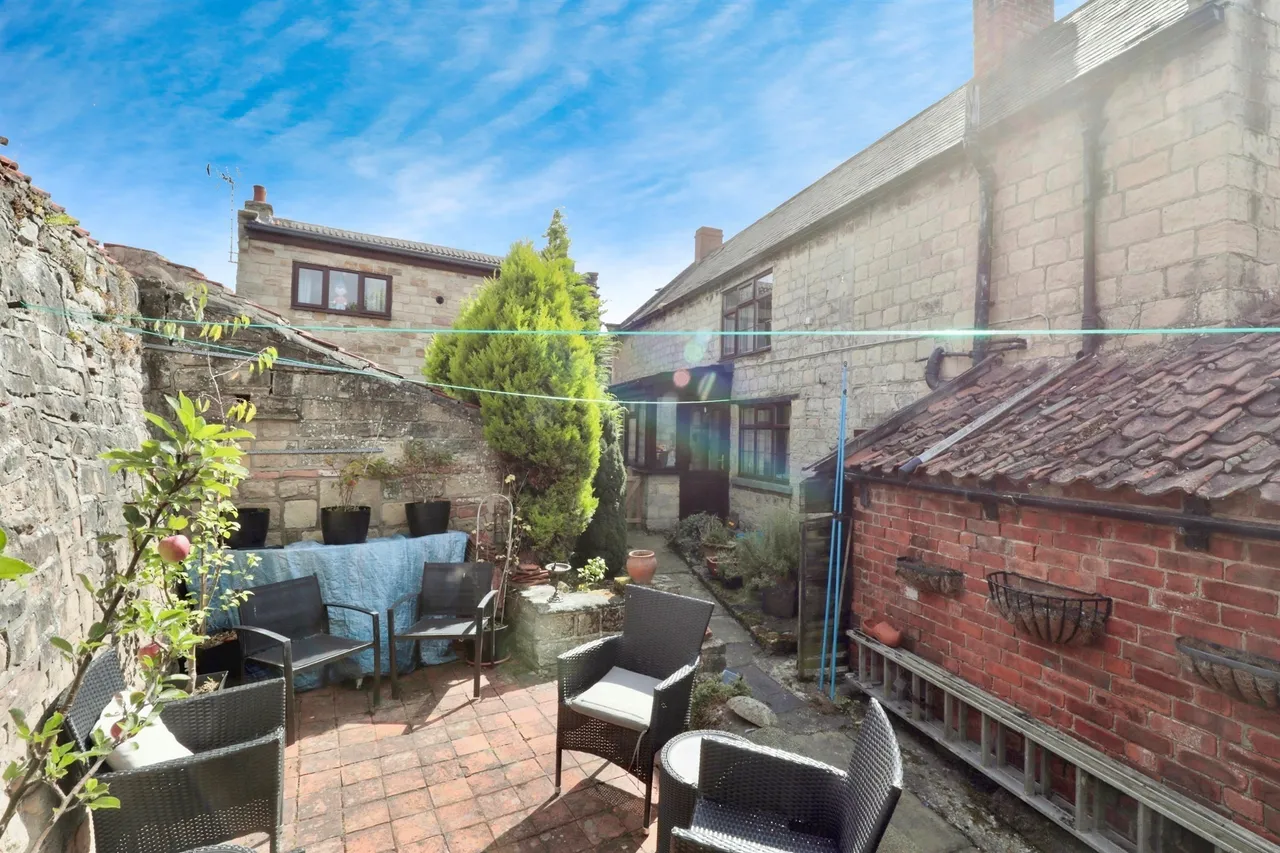 Laughton Road, Dinnington, Sheffield, photo 4