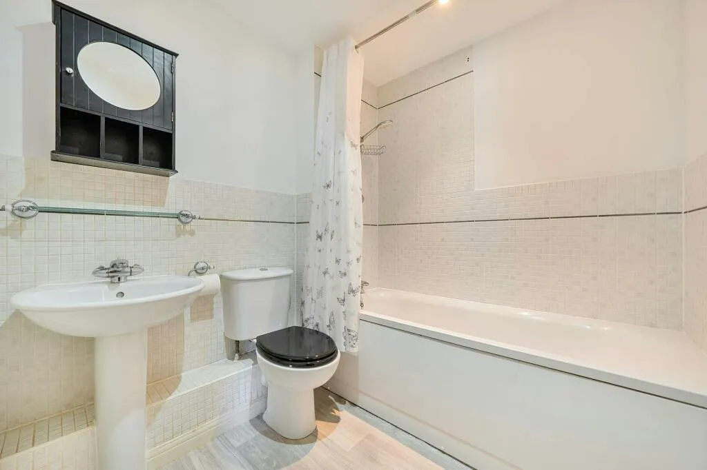 Silver Birch Way, Whiteley, PO15, photo 6