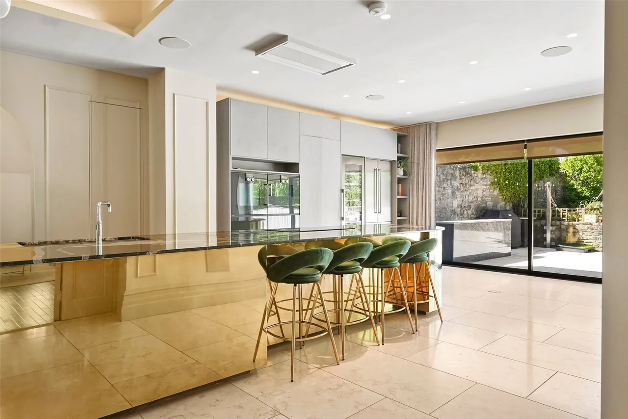 Park Road, Penarth, CF64 3BD, photo 4