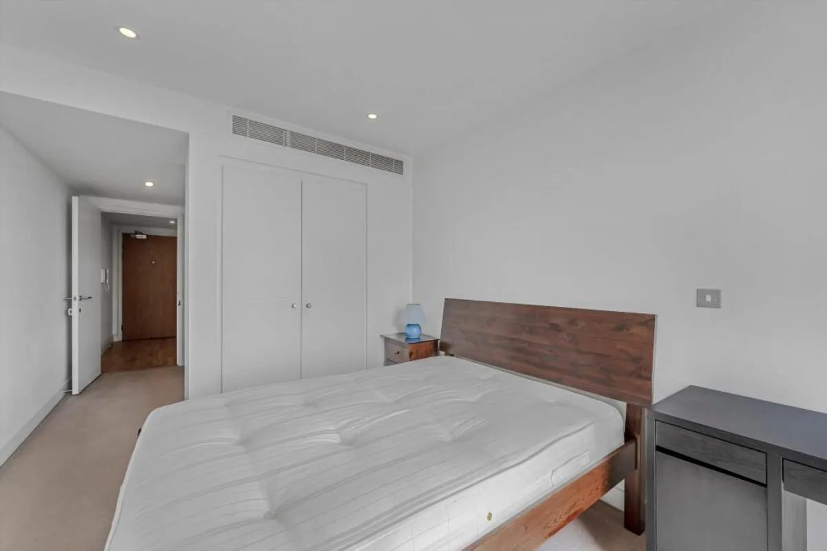 Landmark West, Canary Wharf, E14, photo 9