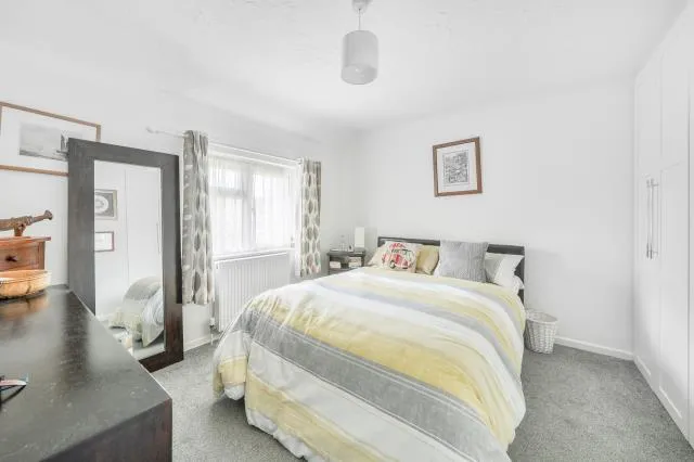 Edinburgh Close, Banbury, OX16, photo 13