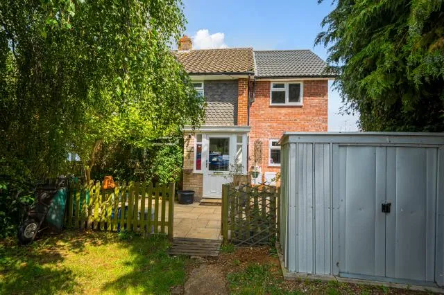 Edinburgh Close, Banbury, OX16, photo 2