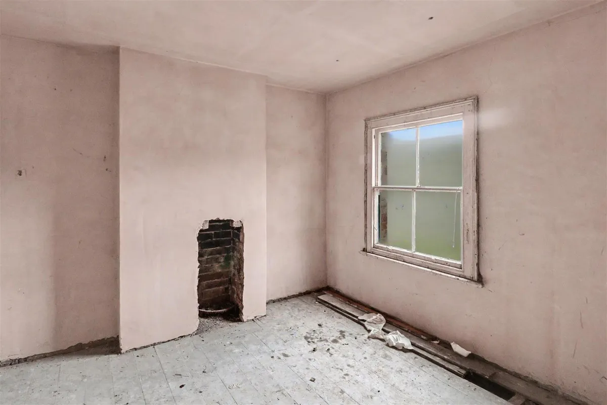 Slaney Street, Telford, TF2, photo 4