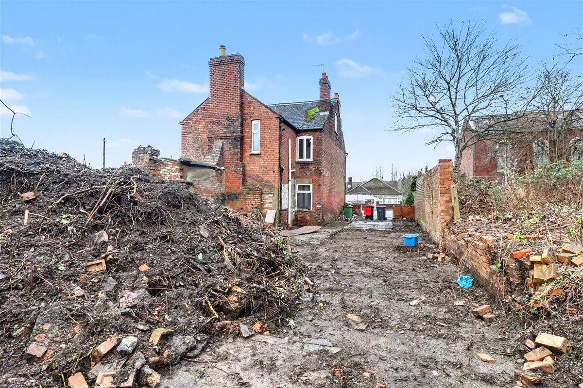 Slaney Street, Telford, TF2, photo 7