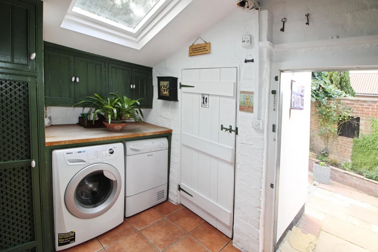 Old Post Office Lane, South Ferriby, DN18, photo 20