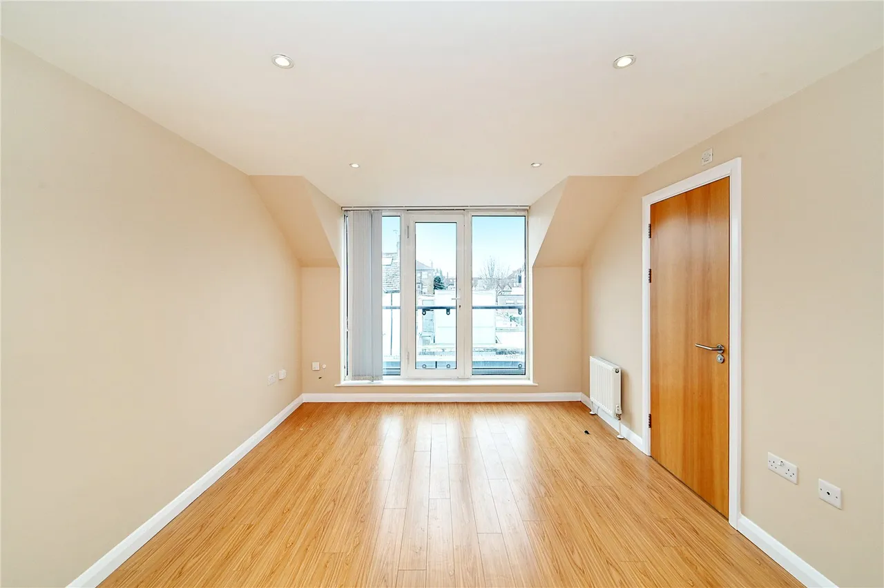 Lincoln Road, East Finchley, N2, photo 4