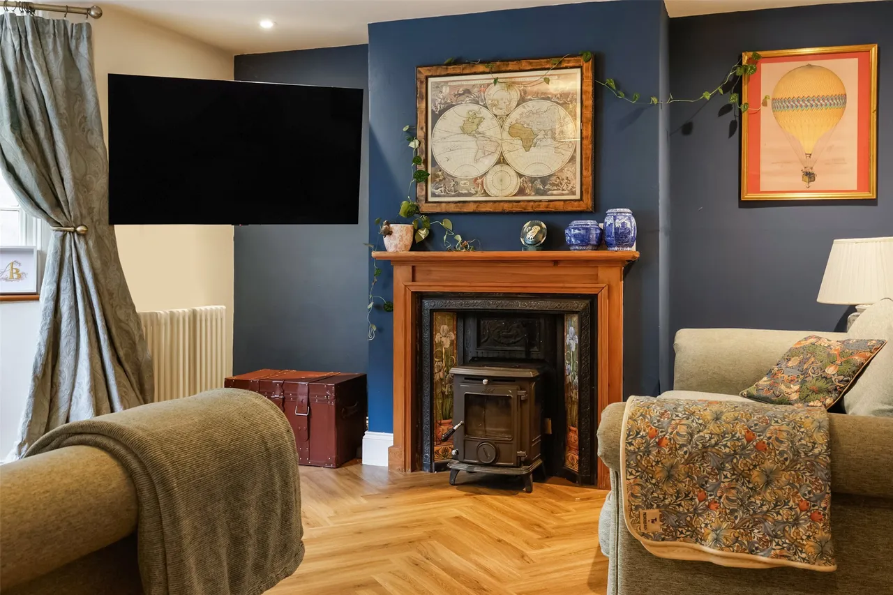 Parsonage Lane, Westcott, RH4, photo 11