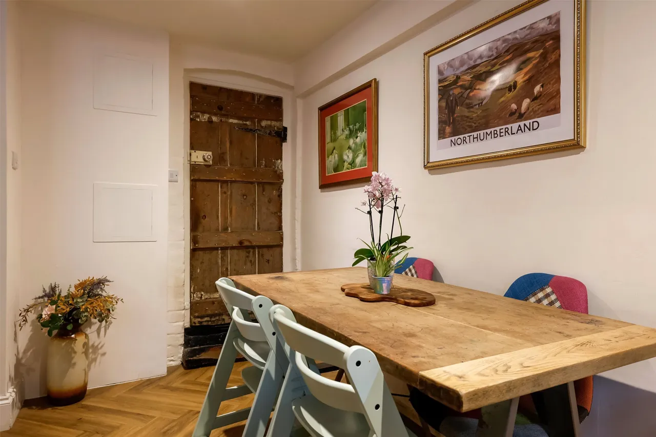 Parsonage Lane, Westcott, RH4, photo 8