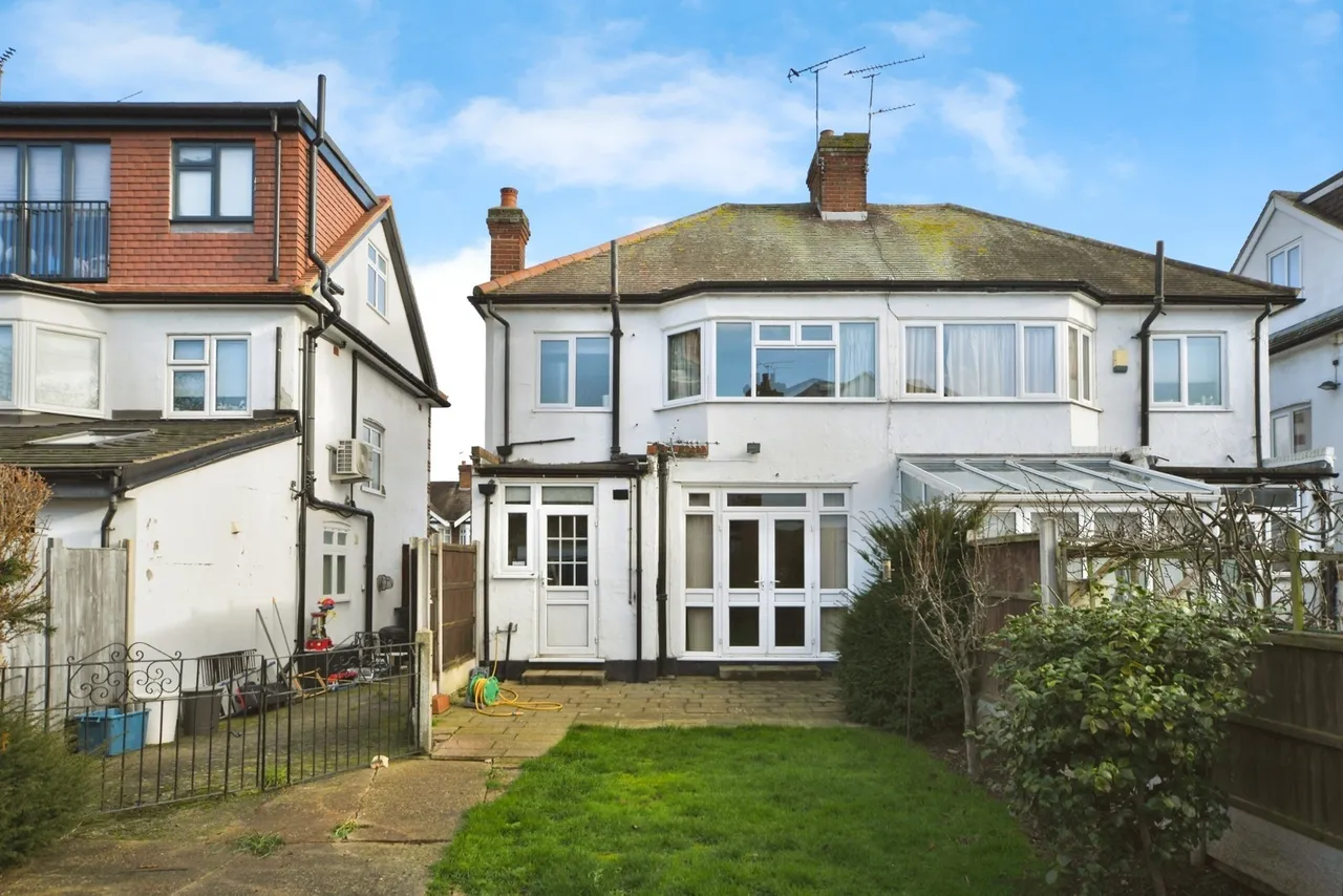 Lorne Gardens, London, E11, photo 15