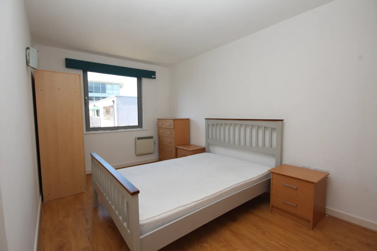 Deals Gateway, Lewisham, SE13, photo 4