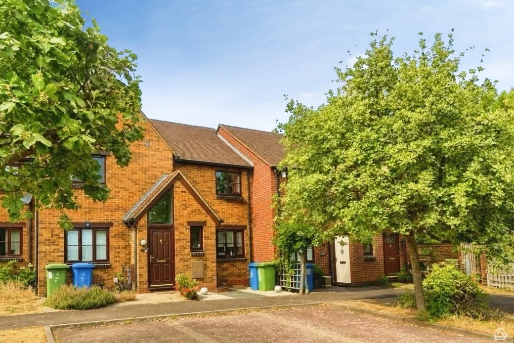 2 bed house for sale — Westcotts Green, Warfield, Bracknell, Berkshire, RG42 3SG