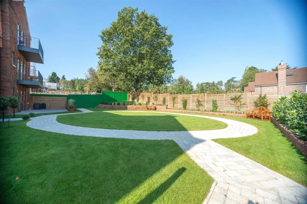 Watford Road, Radlett, Hertfordshire, WD7 8LD, photo 21