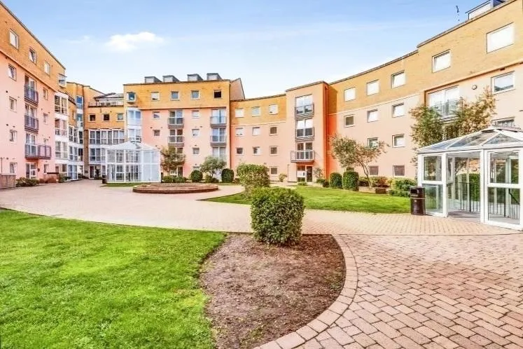 Wooldridge Close, Feltham, TW14, photo 5