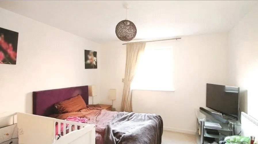 Wooldridge Close, Feltham, TW14, photo 4