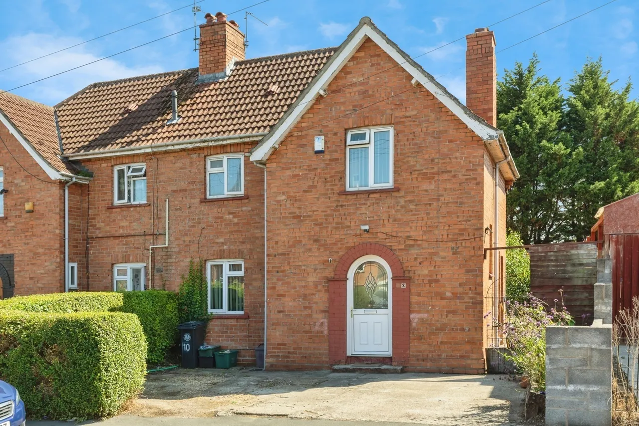 3 bed house for sale — Dunster Road, Bristol, Somerset, BS4