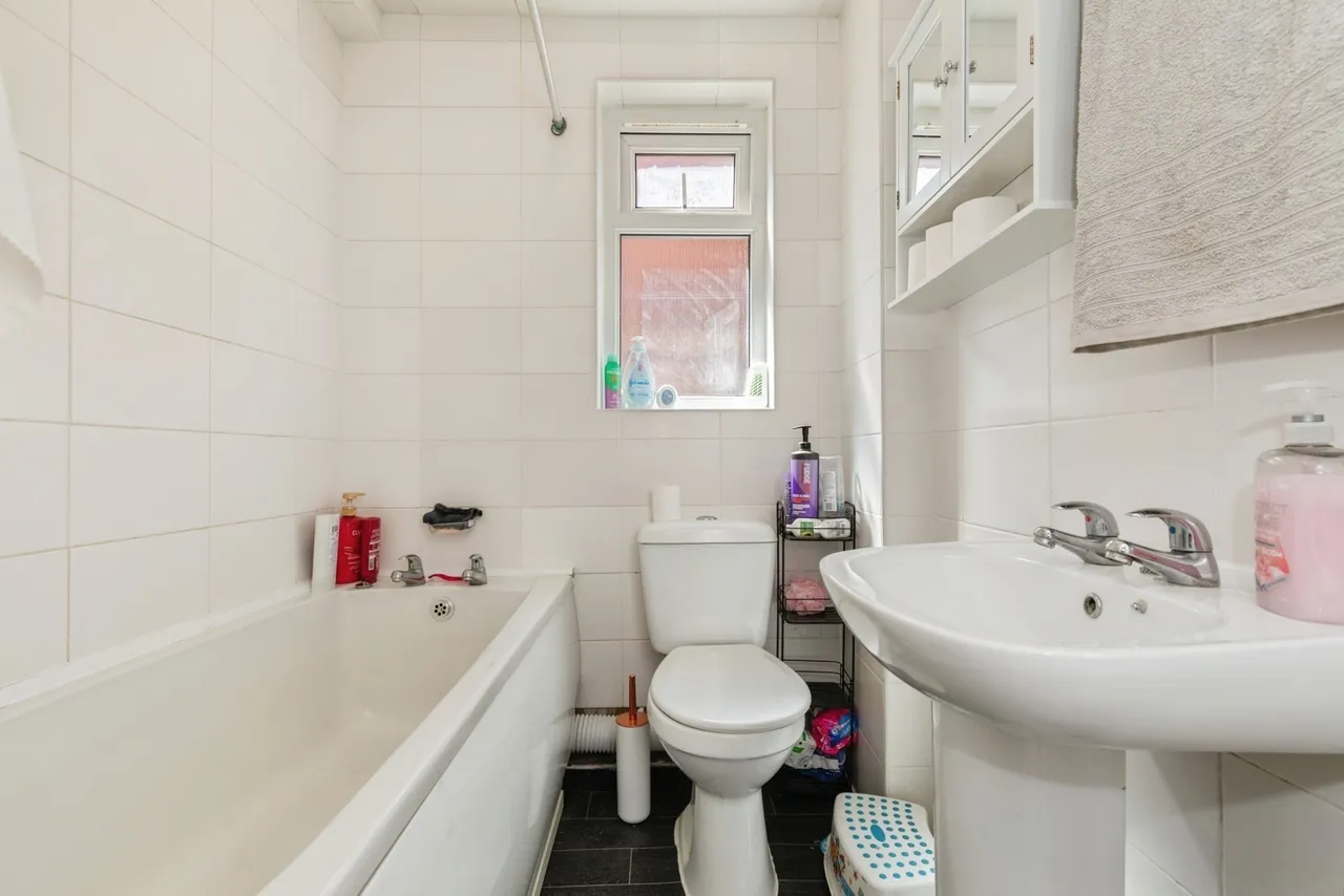 Dunster Road, Bristol, Somerset, BS4, photo 13